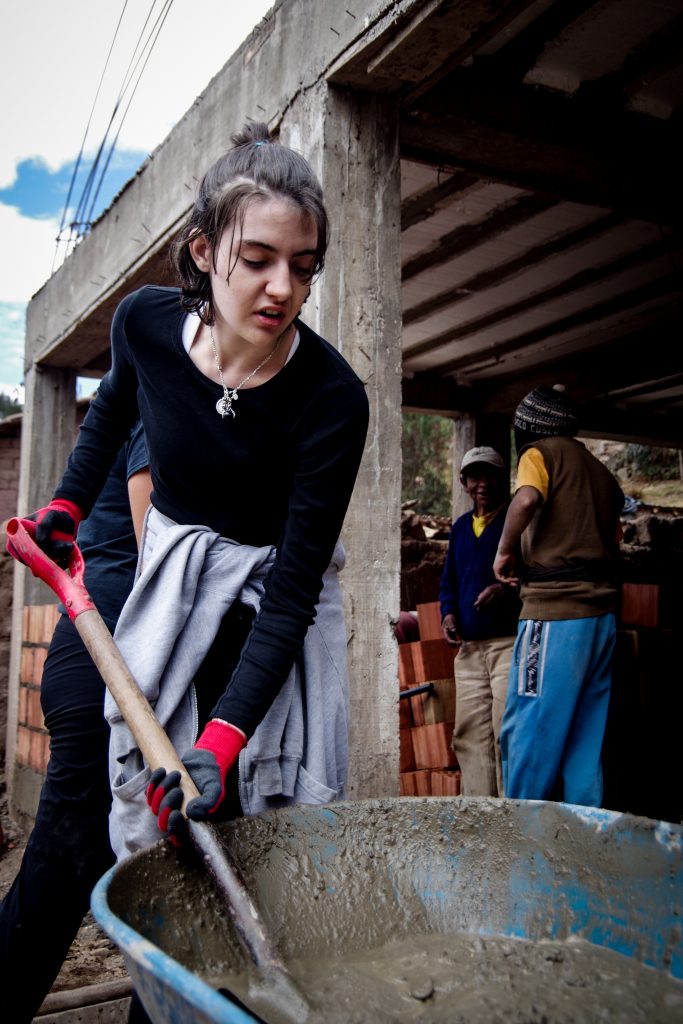 Lou mixing cement